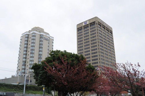 Deca Hotel building